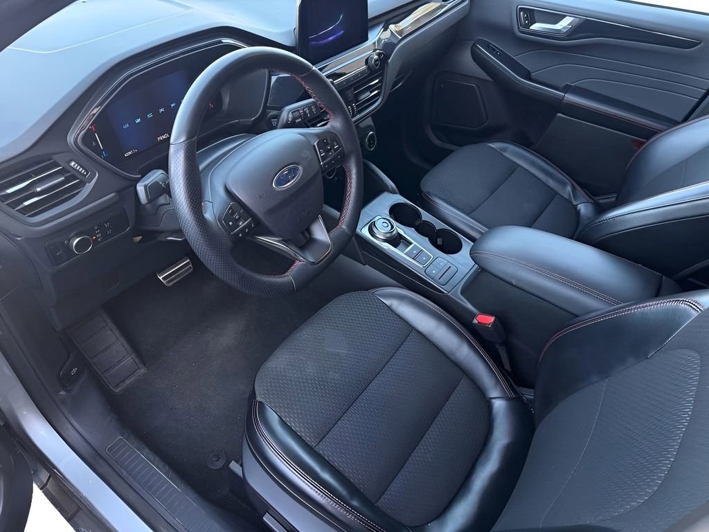Used 2024 Ford Escape ST-Line image 14