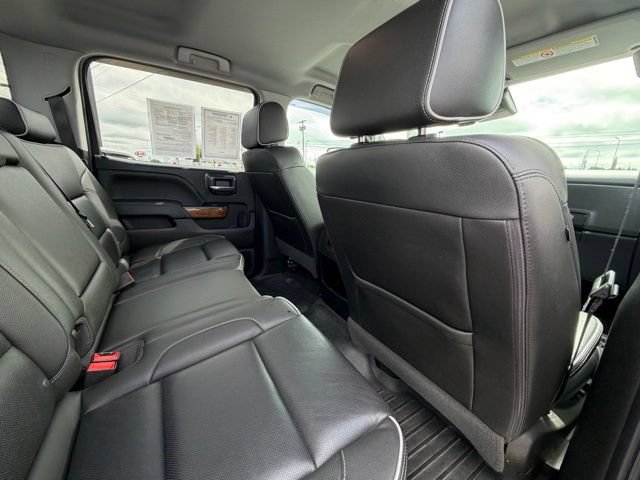 Used 2018 Chevrolet Silverado 2500 High Country w/ Duramax Plus Package AWD/4WD image 33