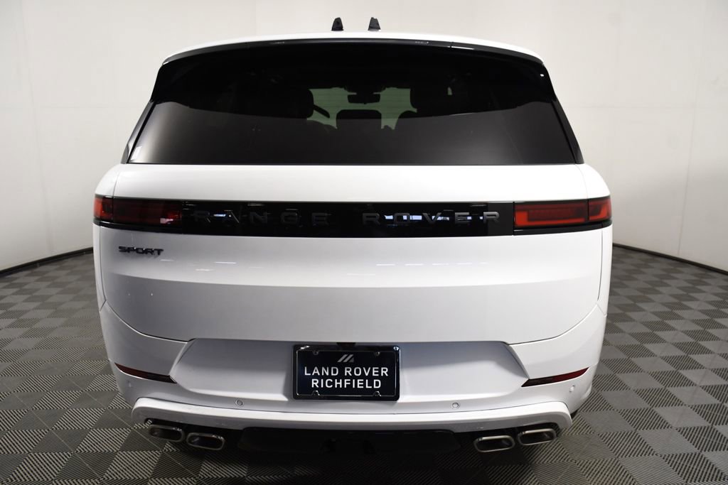New 2026 Land Rover Range Rover Sport Dynamic SE AWD/4WD image 5
