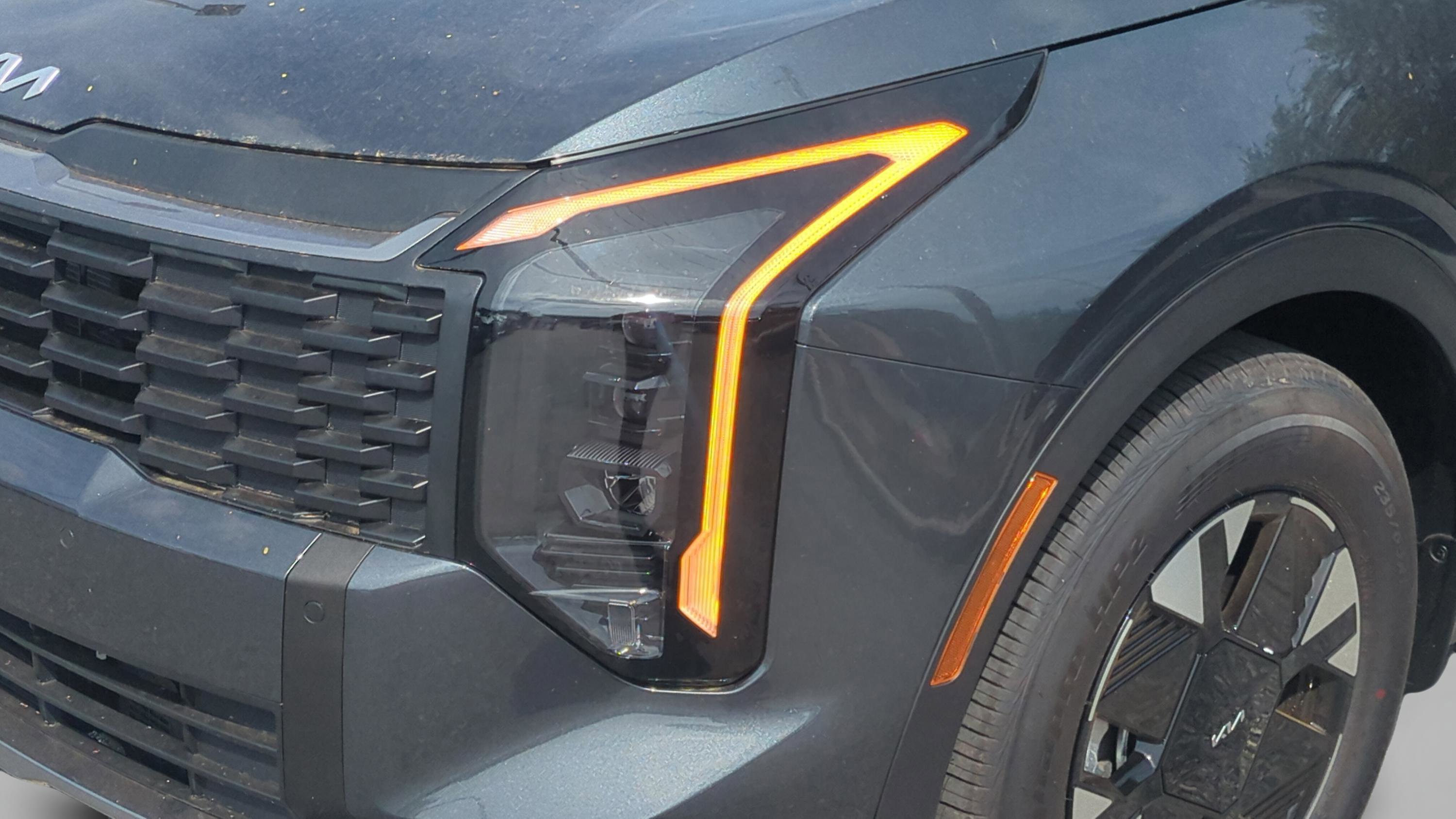 New 2026 Kia Sportage LX image 9