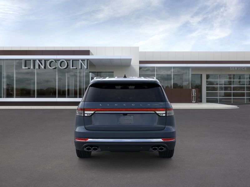 Used 2024 Lincoln Aviator Reserve w/ Equipment Group 201A image 5