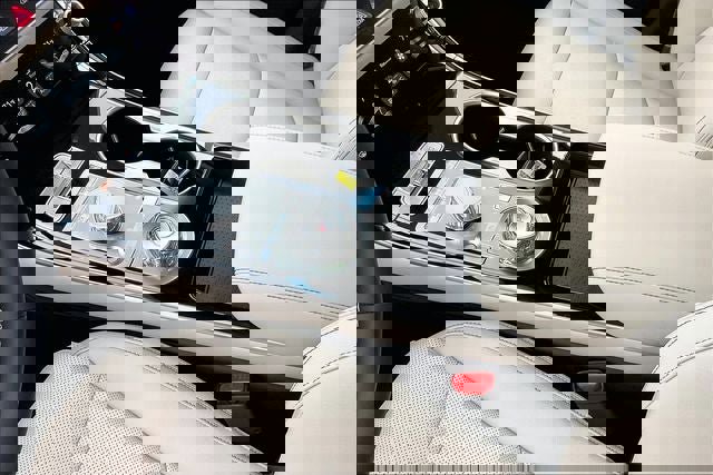 New 2026 Genesis GV70 2.5T AWD/4WD image 9