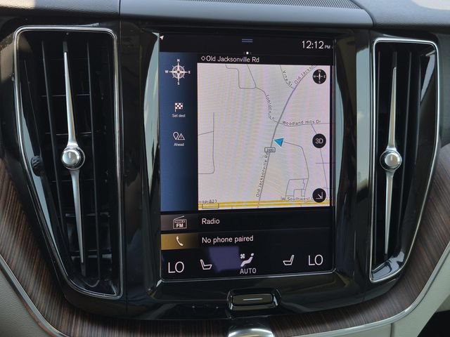 Used 2021 Volvo XC60 T5 Momentum w/ Premium Package FWD image 31