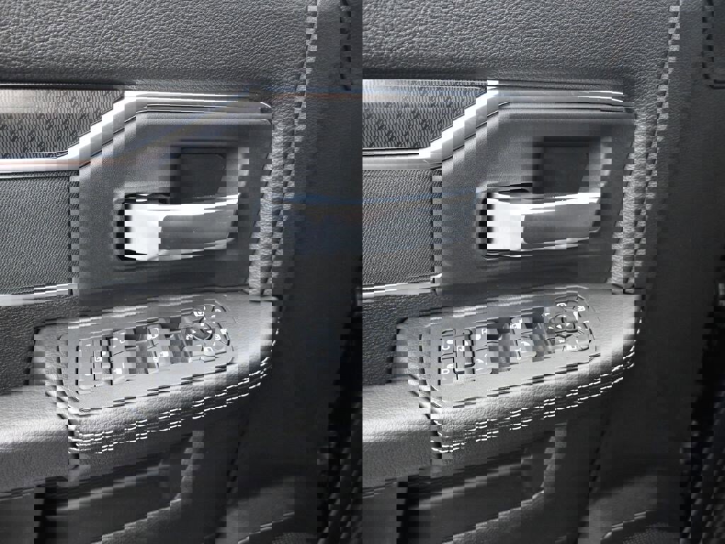 New 2025 RAM 2500 Big Horn image 11