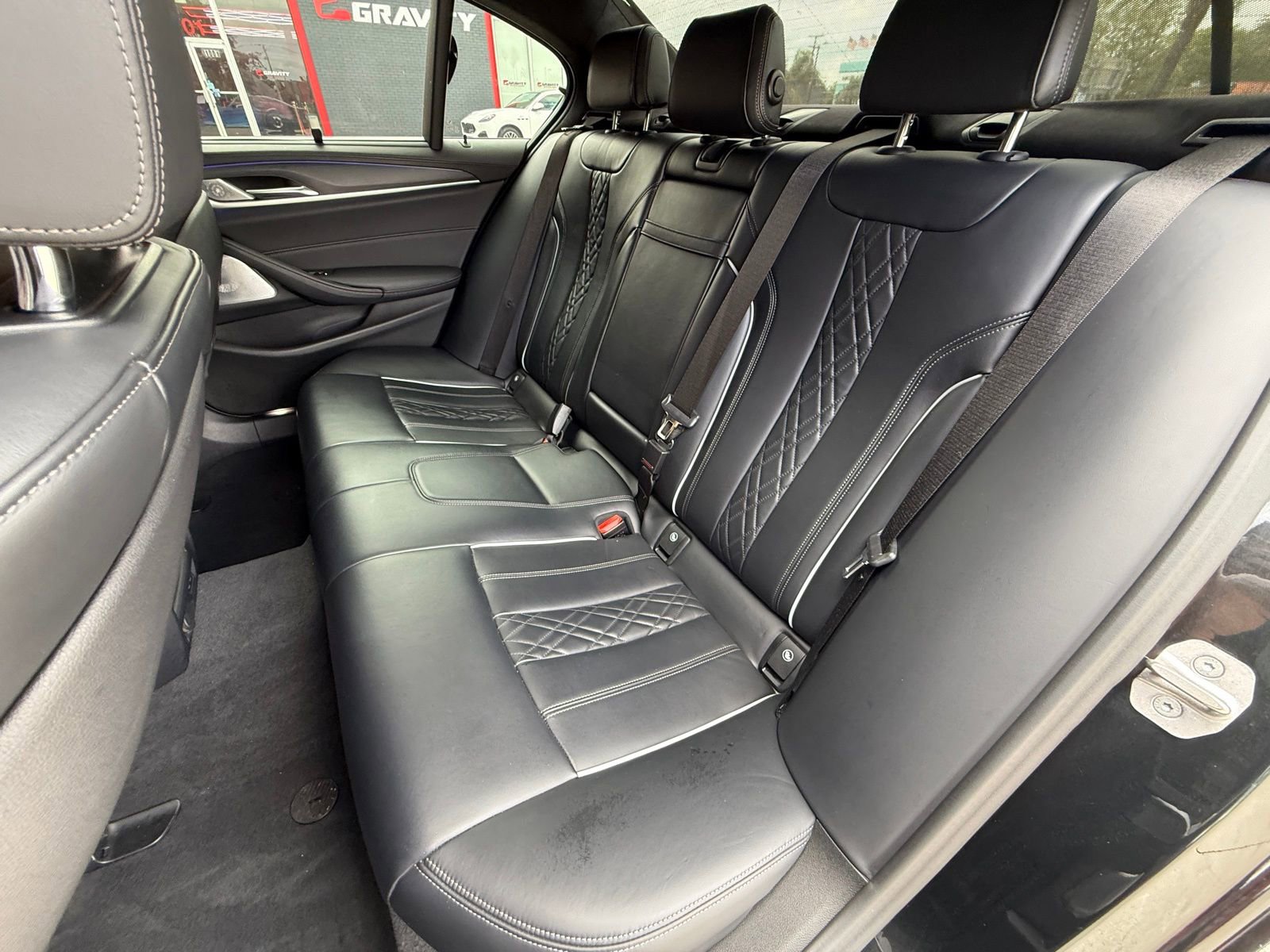Used 2021 BMW M550i xDrive w/ Dynamic Handling Package AWD/4WD image 31