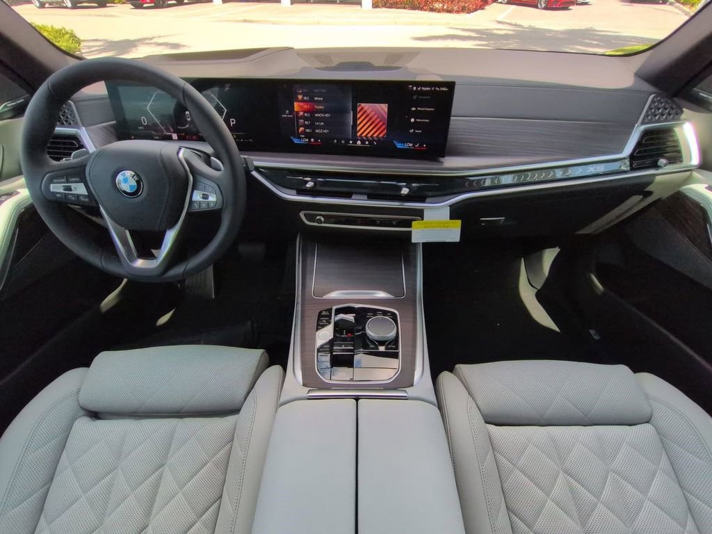 New 2026 BMW X5 xDrive40i w/ Climate Comfort Package image 15