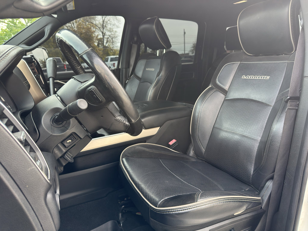 Used 2019 RAM 3500 Laramie image 11