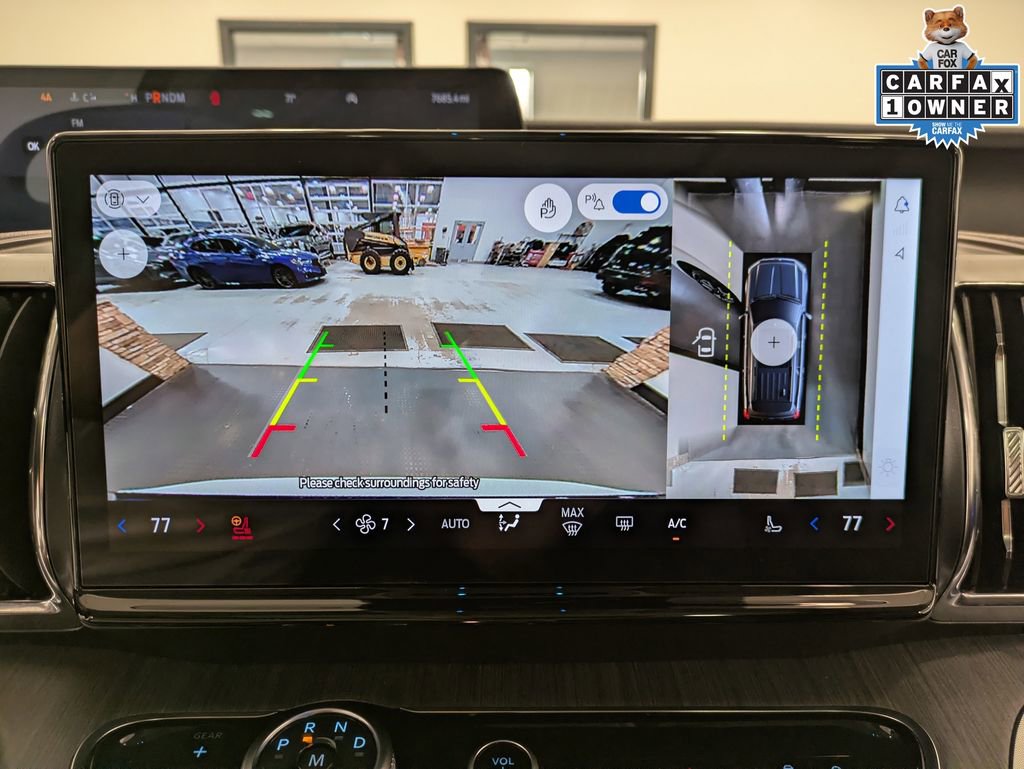 Used 2025 Ford Expedition Max Platinum w/ Platinum Ultimate Package AWD/4WD image 14