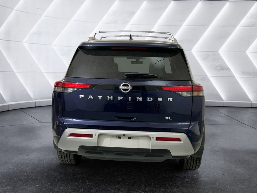 Used 2024 Nissan Pathfinder SL w/ SL Premium Package FWD image 5