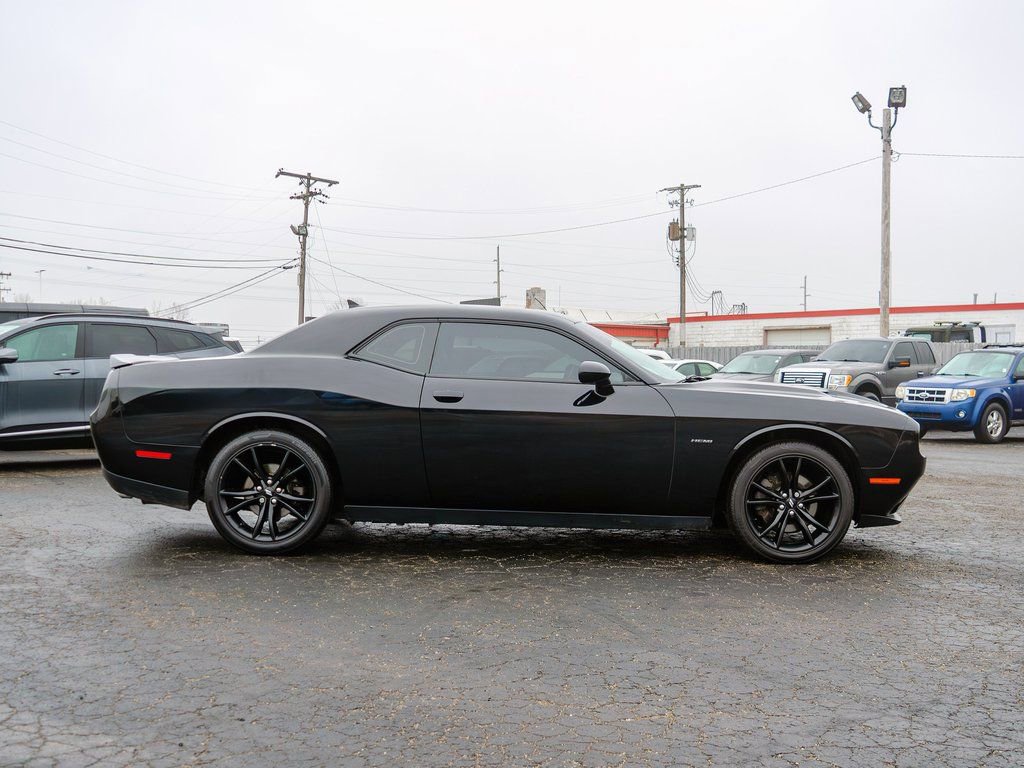 Used 2018 Dodge Challenger R/T Plus image 3