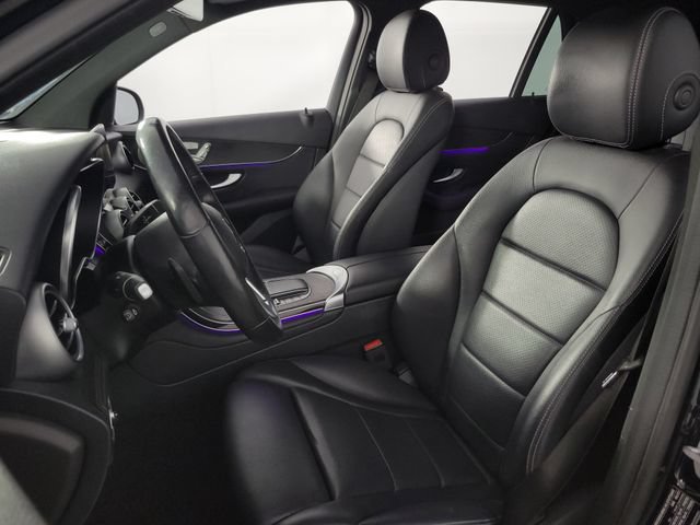 Used 2021 Mercedes-Benz GLC 300 4MATIC w/ Premium Package image 14