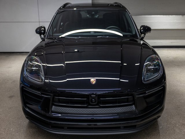 New 2026 Porsche Macan image 8