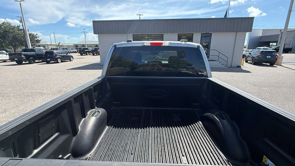 Used 2023 Ford F150 XLT w/ Equipment Group 302A High RWD image 12