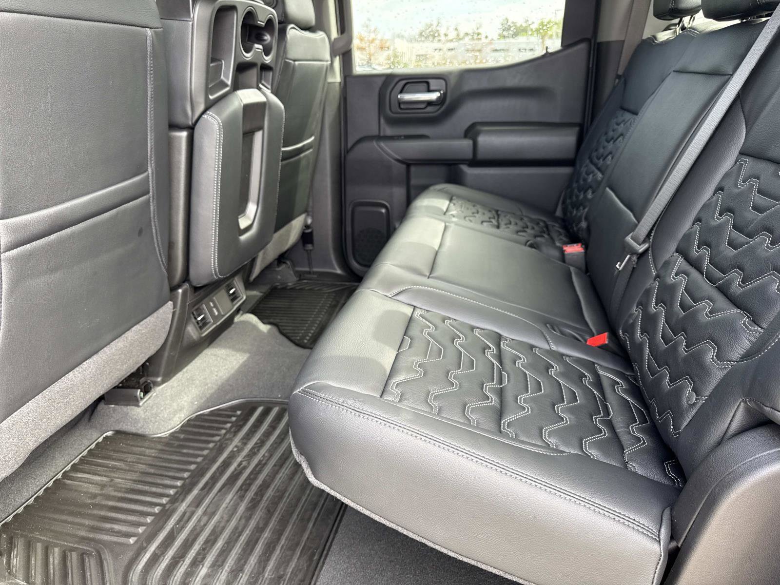 New 2025 Chevrolet Silverado 1500 Custom image 10