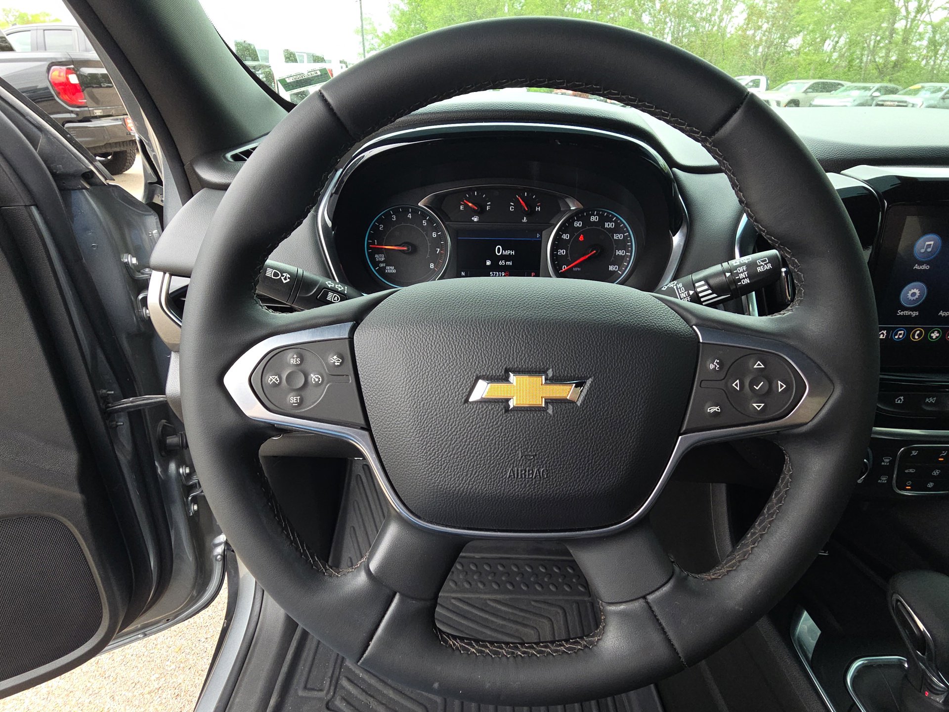 Certified 2024 Chevrolet Traverse LT FWD image 17