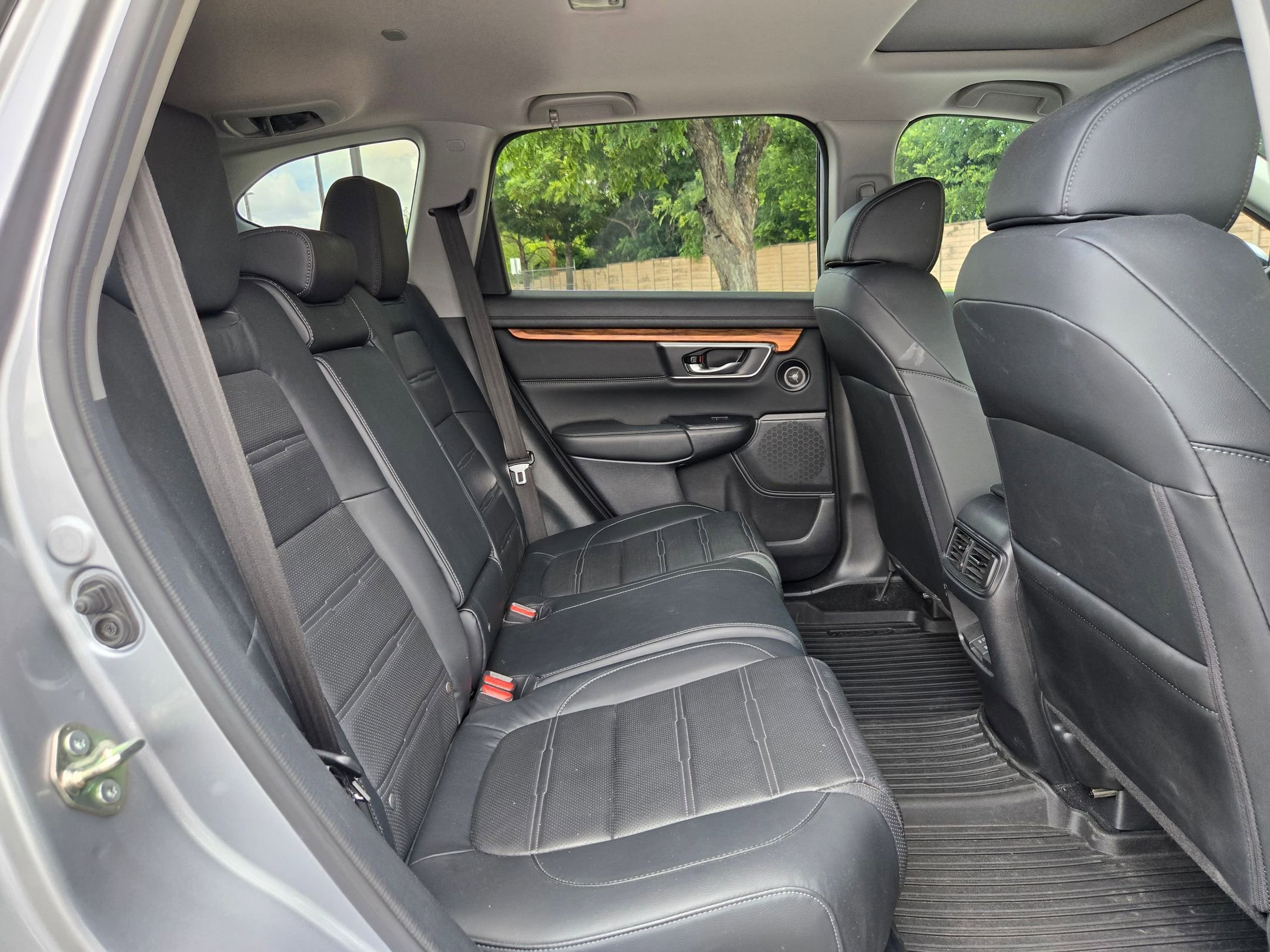 Used 2019 Honda CR-V EX-L image 24