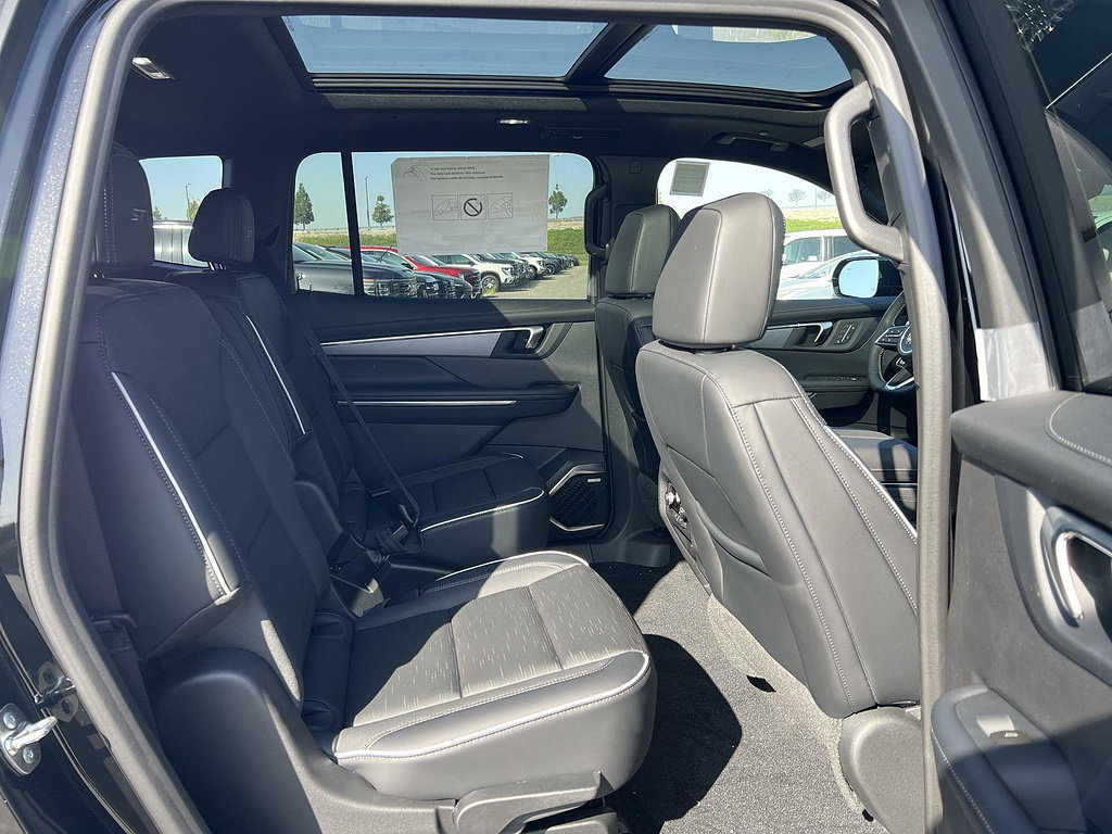 New 2026 Buick Enclave Sport Touring w/ Power Package FWD image 33