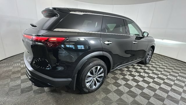 Used 2025 INFINITI QX60 Pure AWD/4WD image 2