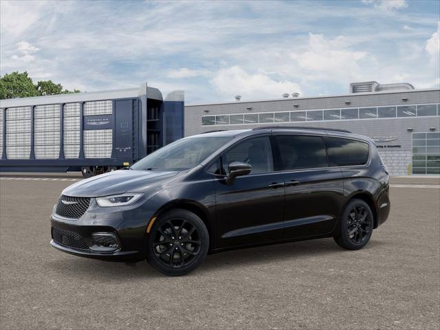 New 2026 Chrysler Pacifica Limited image 1