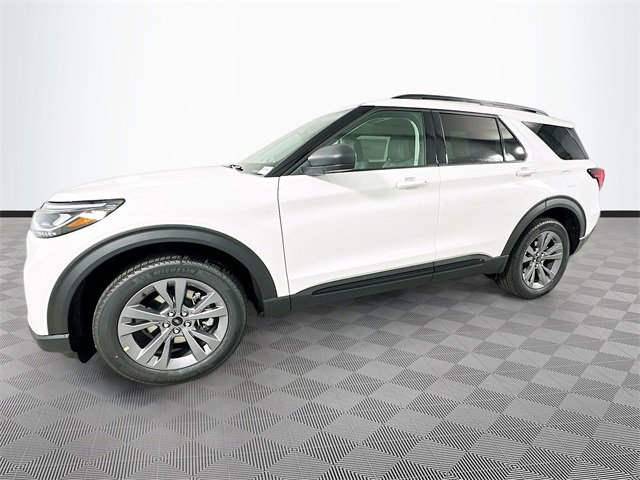 New 2026 Ford Explorer Active image 24