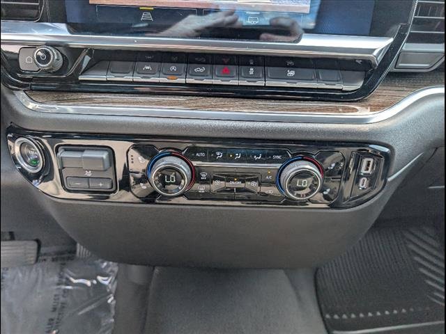 Used 2025 Chevrolet Silverado 1500 LT image 11