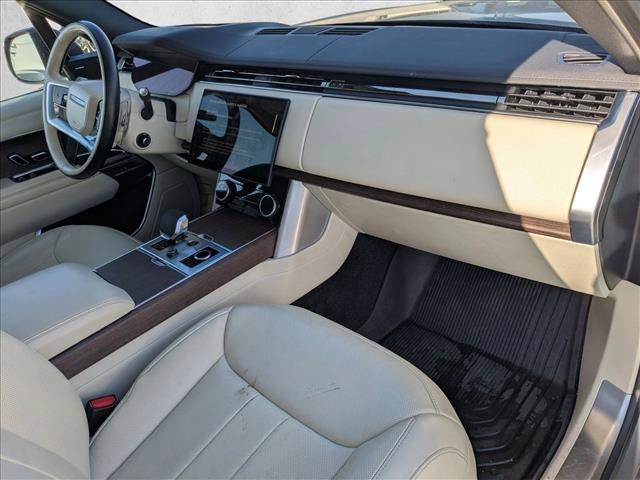 Used 2023 Land Rover Range Rover SE AWD/4WD image 18