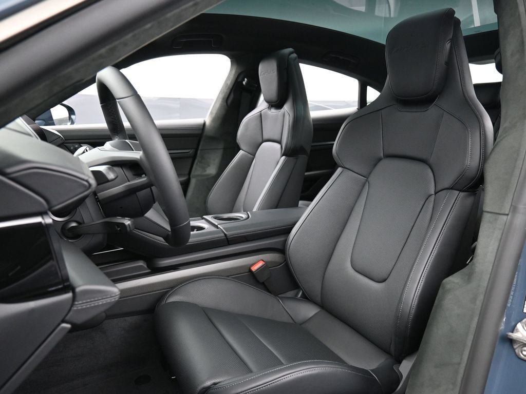 New 2026 Porsche Taycan Turbo S AWD/4WD image 5