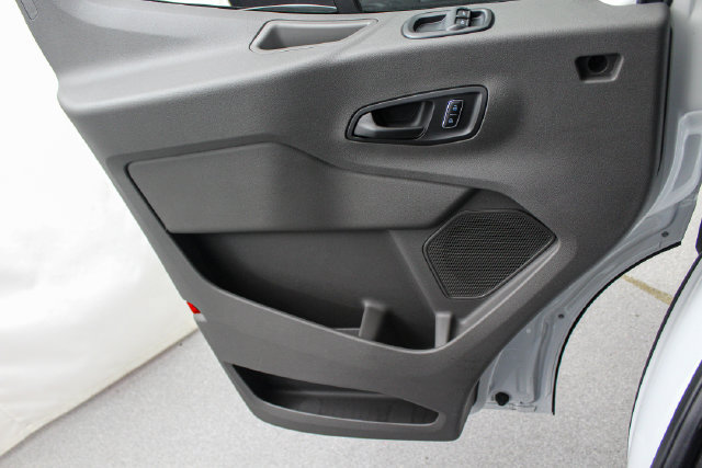 New 2027 Ford Transit 250 148 Medium Roof w/ Load Area Protection Package RWD image 27