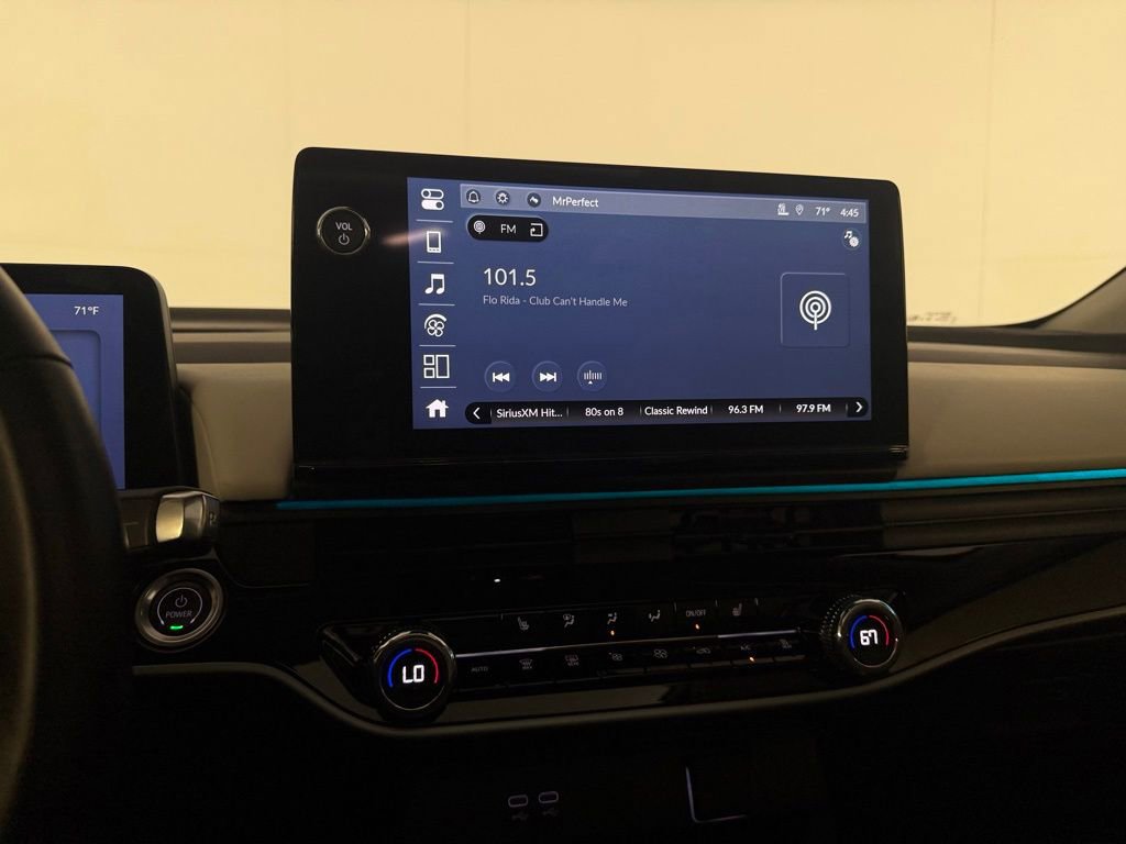 Used 2024 Honda Prologue Touring image 17