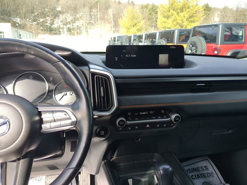 Used 2023 MAZDA CX-50 AWD 2.5 Turbo w/ Cargo Package image 18