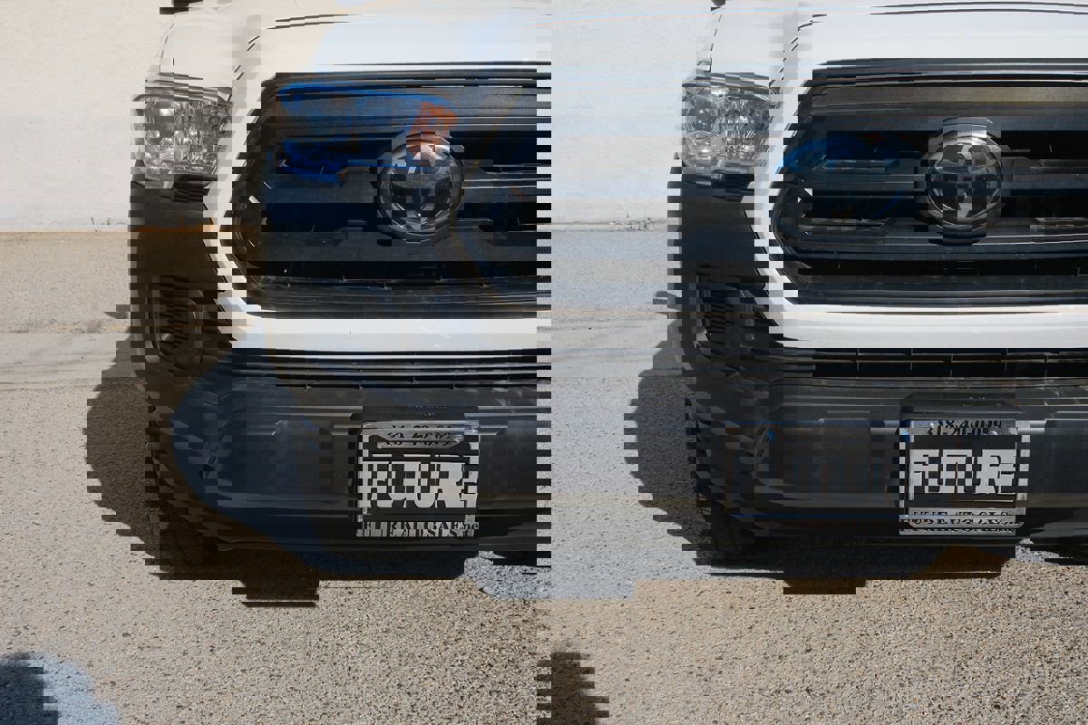Used 2022 Toyota Tacoma SR image 35