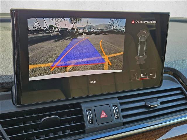 Used 2023 Audi Q5 2.0T Premium w/ Convenience Package AWD/4WD image 16