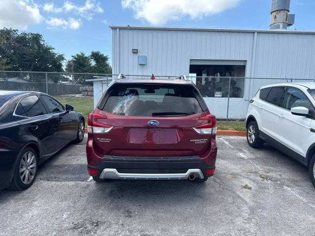 Used 2022 Subaru Forester Touring AWD/4WD image 6
