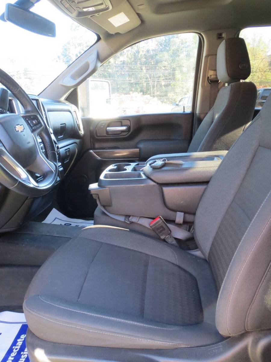 Used 2023 Chevrolet Silverado 2500 LT AWD/4WD image 13