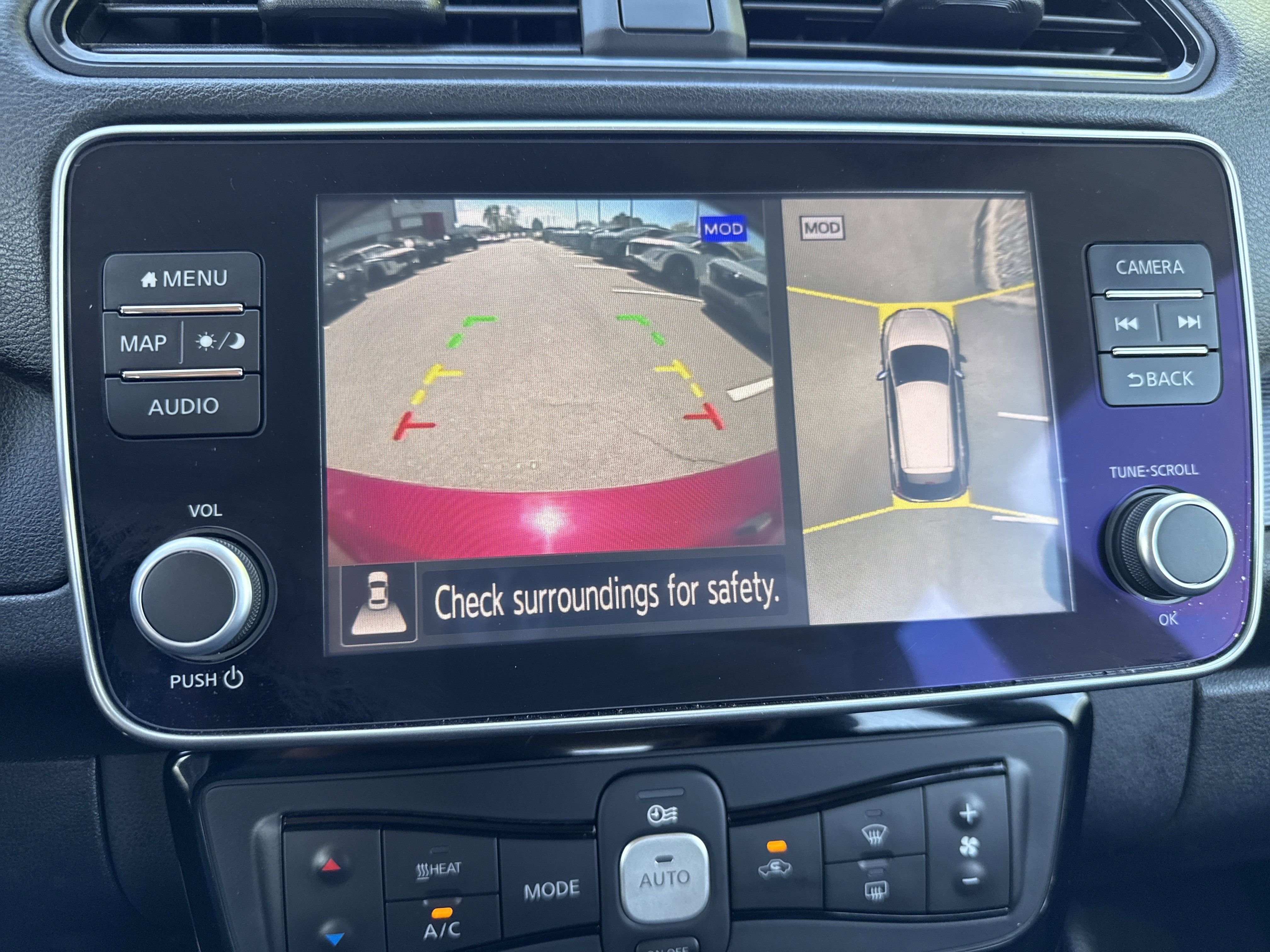 Certified 2024 Nissan Leaf SV Plus image 27