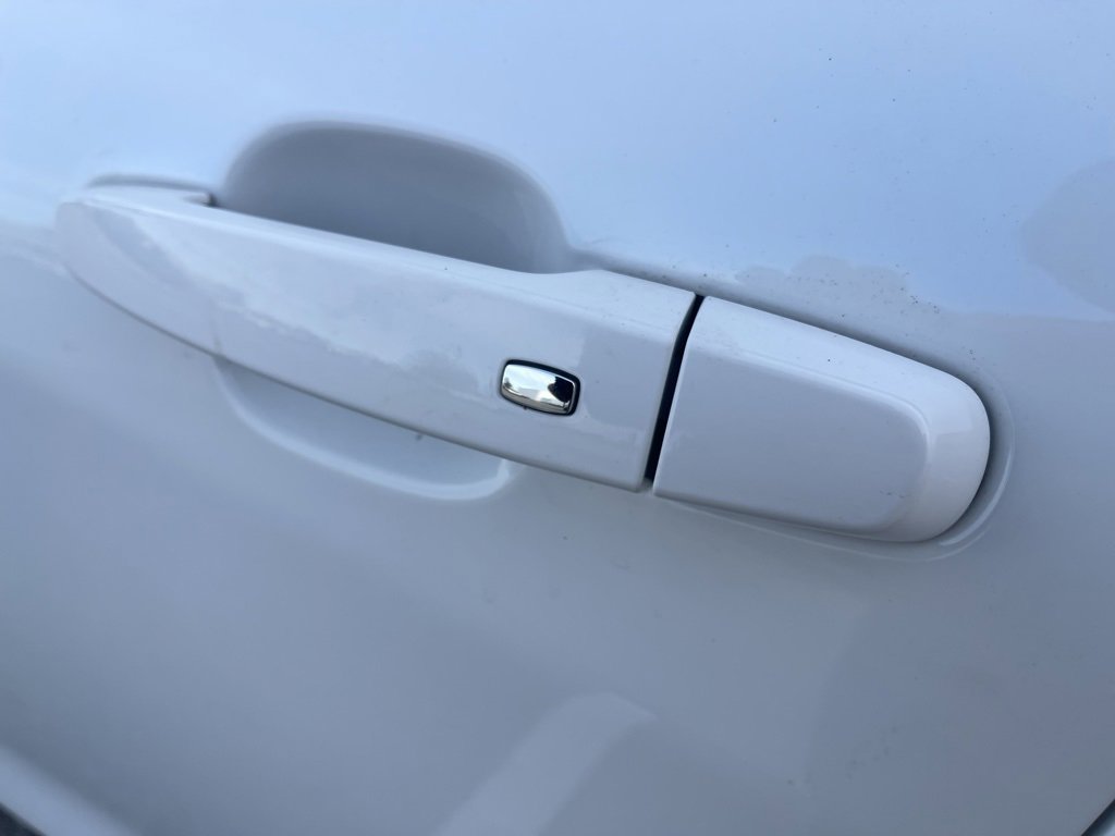 Certified 2023 Chevrolet Equinox RS w/ RS Leather Package image 10