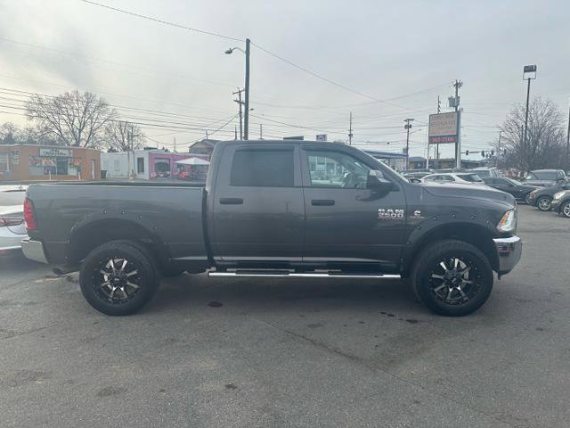 Used 2016 RAM 2500 Tradesman w/ Chrome Appearance Group AWD/4WD image 4