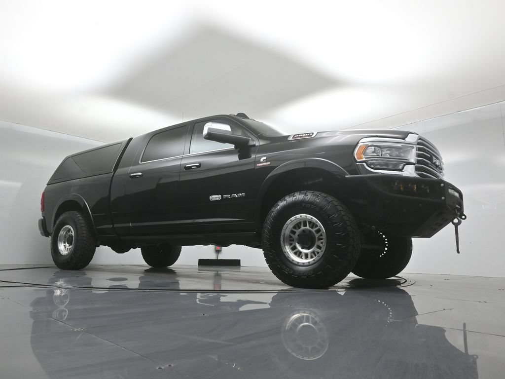 Used 2022 RAM 2500 Limited AWD/4WD image 3
