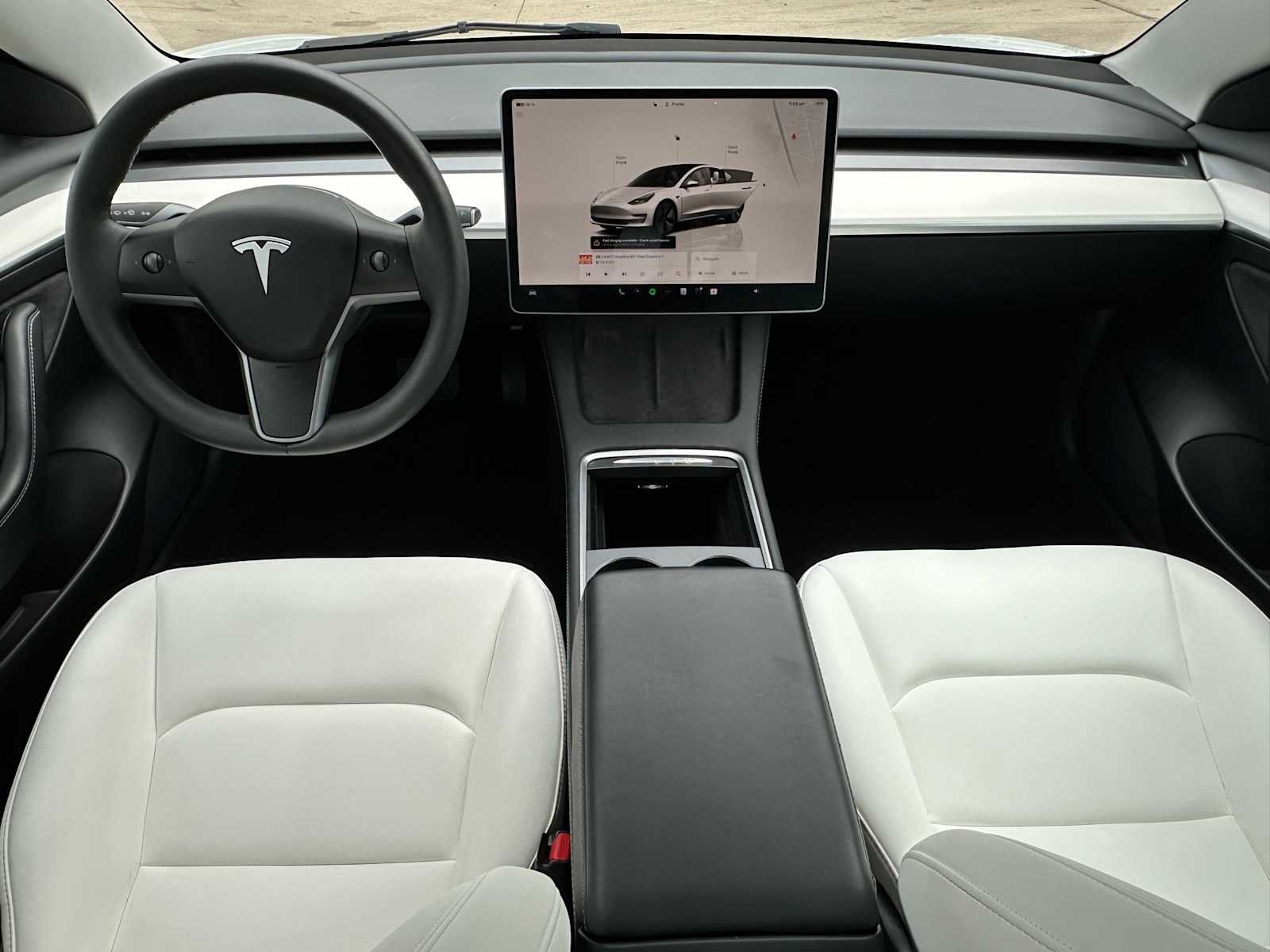 Used 2023 Tesla Model 3 Standard Range image 17