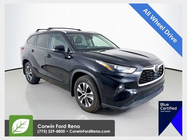 Used 2023 Toyota Highlander XLE image 1