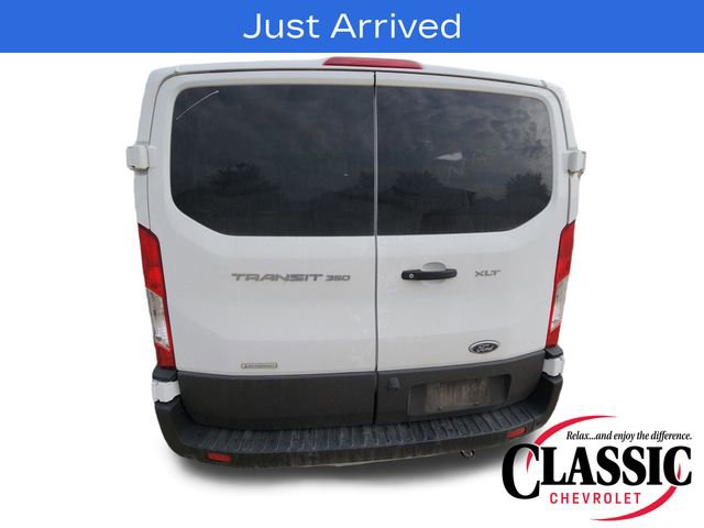 Used 2025 Ford Transit 350 XLT RWD image 7
