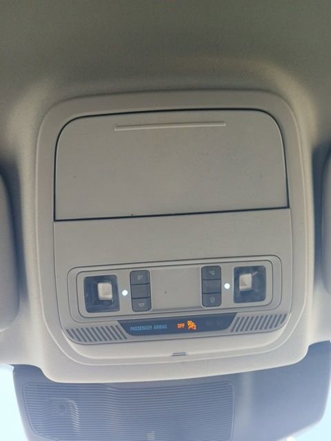 Used 2022 Ford Explorer XLT image 25