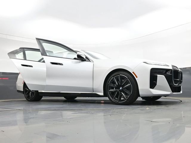 New 2026 BMW 760i xDrive w/ Executive Package AWD/4WD image 49