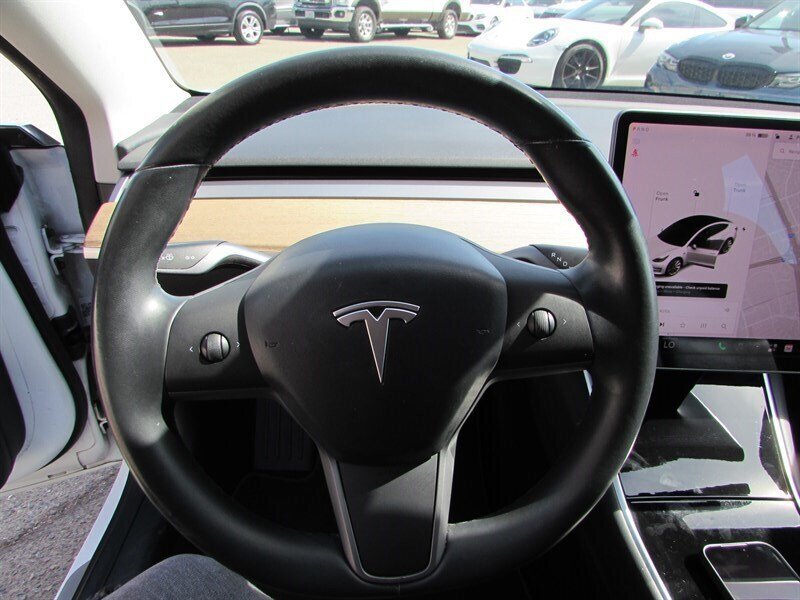 Used 2018 Tesla Model 3 Long Range AWD/4WD image 13