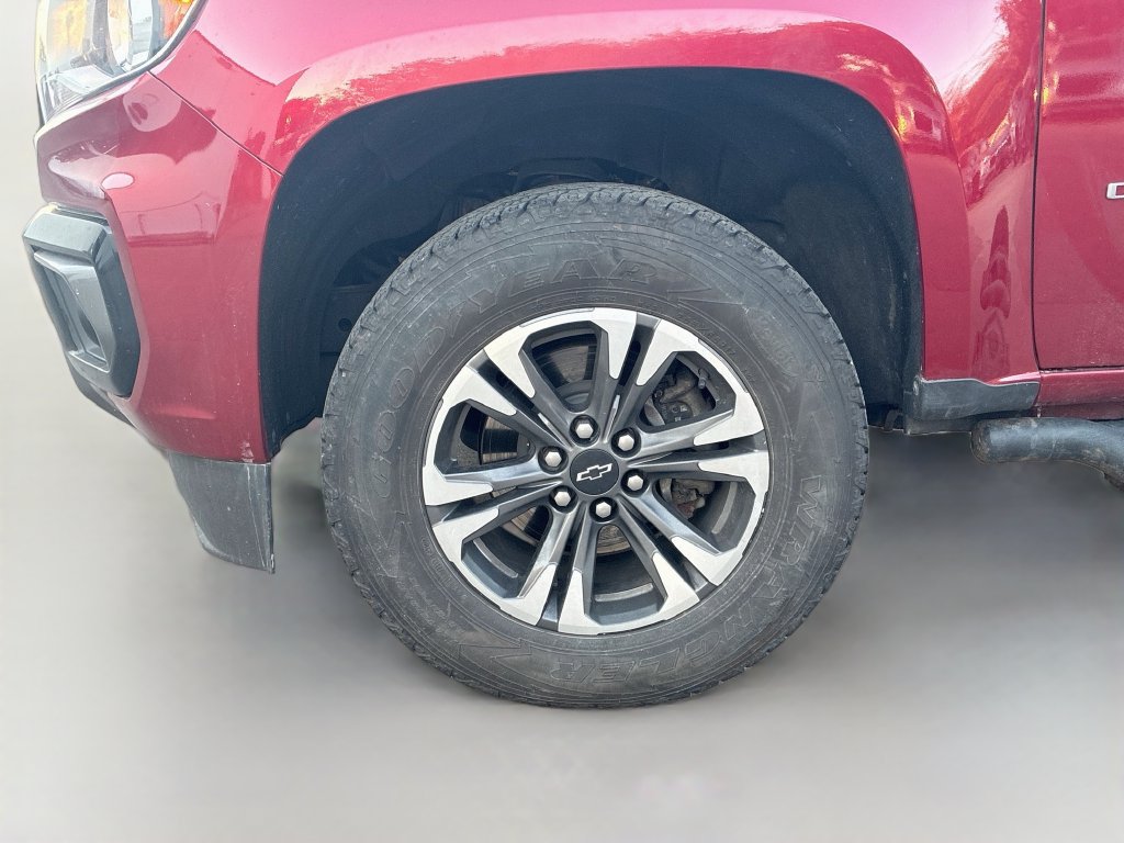 Used 2021 Chevrolet Colorado Z71 AWD/4WD image 28