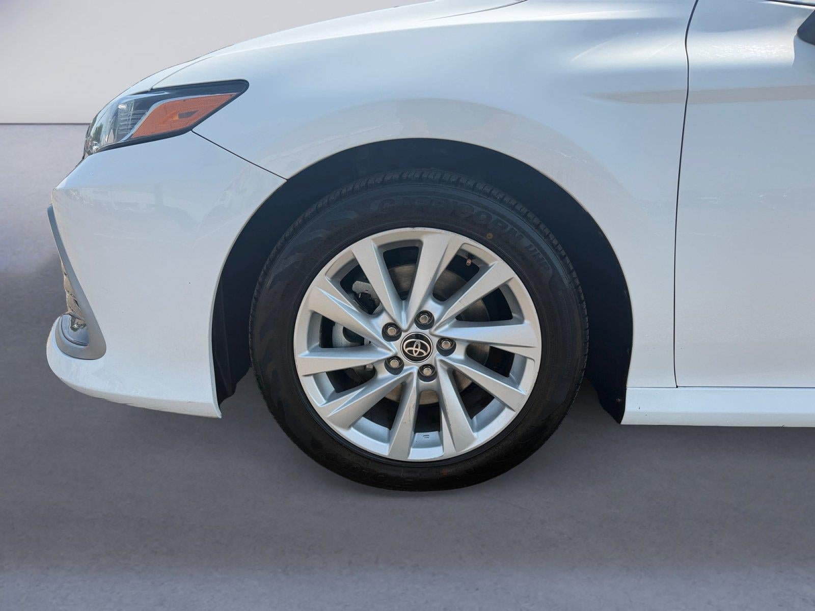 Used 2023 Toyota Camry LE FWD image 14