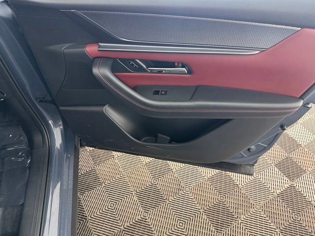 Certified 2025 MAZDA CX-70 3.3 Turbo S w/ Premium Package image 19