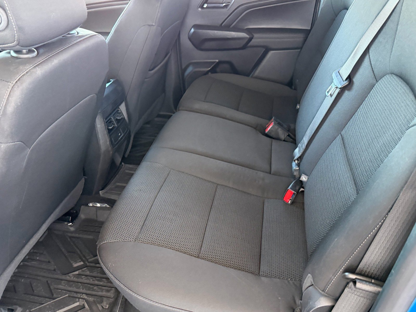 Used 2023 Chevrolet Colorado LT w/ LT Convenience Package image 15