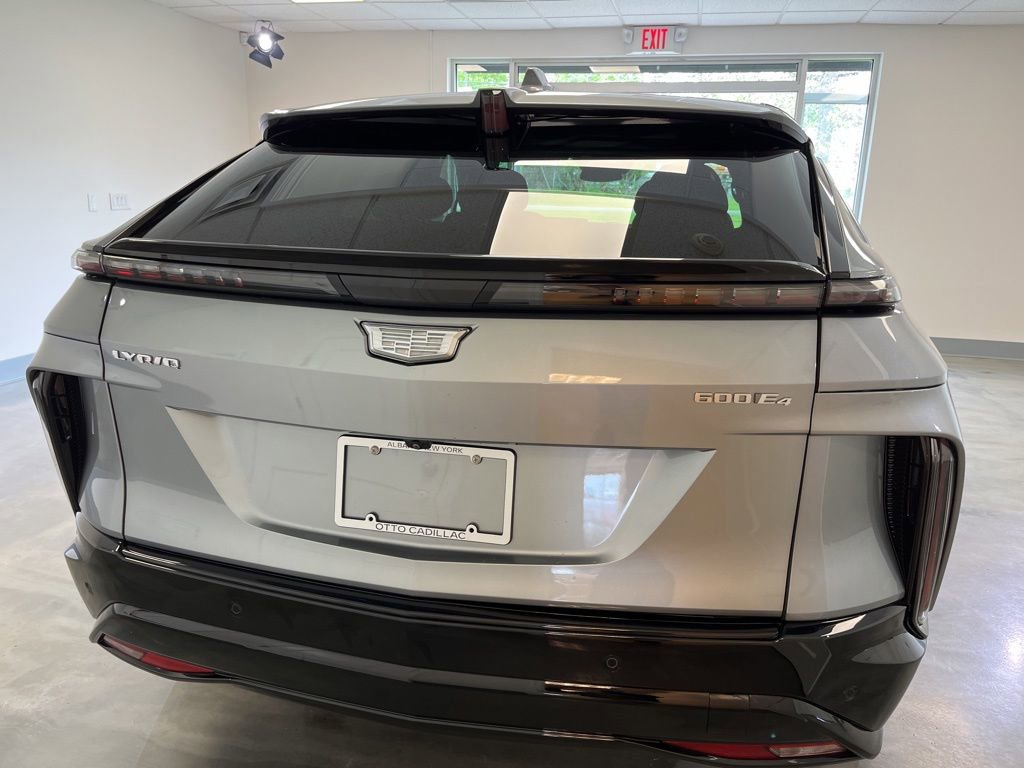Certified 2024 Cadillac Lyriq Sport AWD/4WD image 9