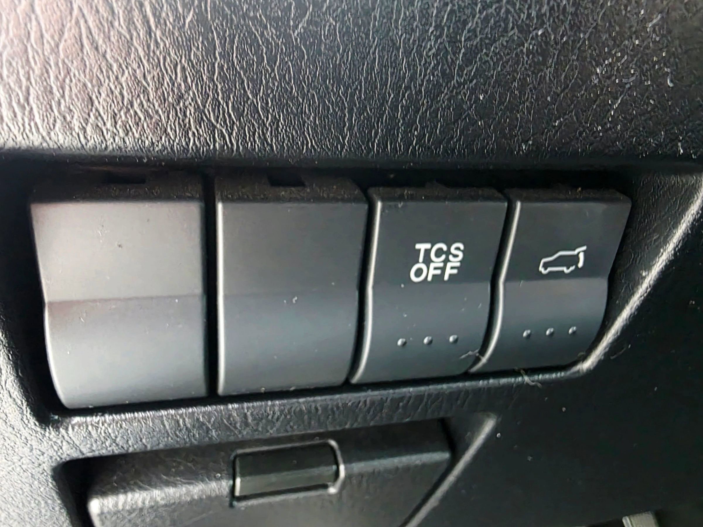 Used 2012 MAZDA CX-9 Touring w/ Moonroof & Bose Audio Pkg AWD/4WD image 24